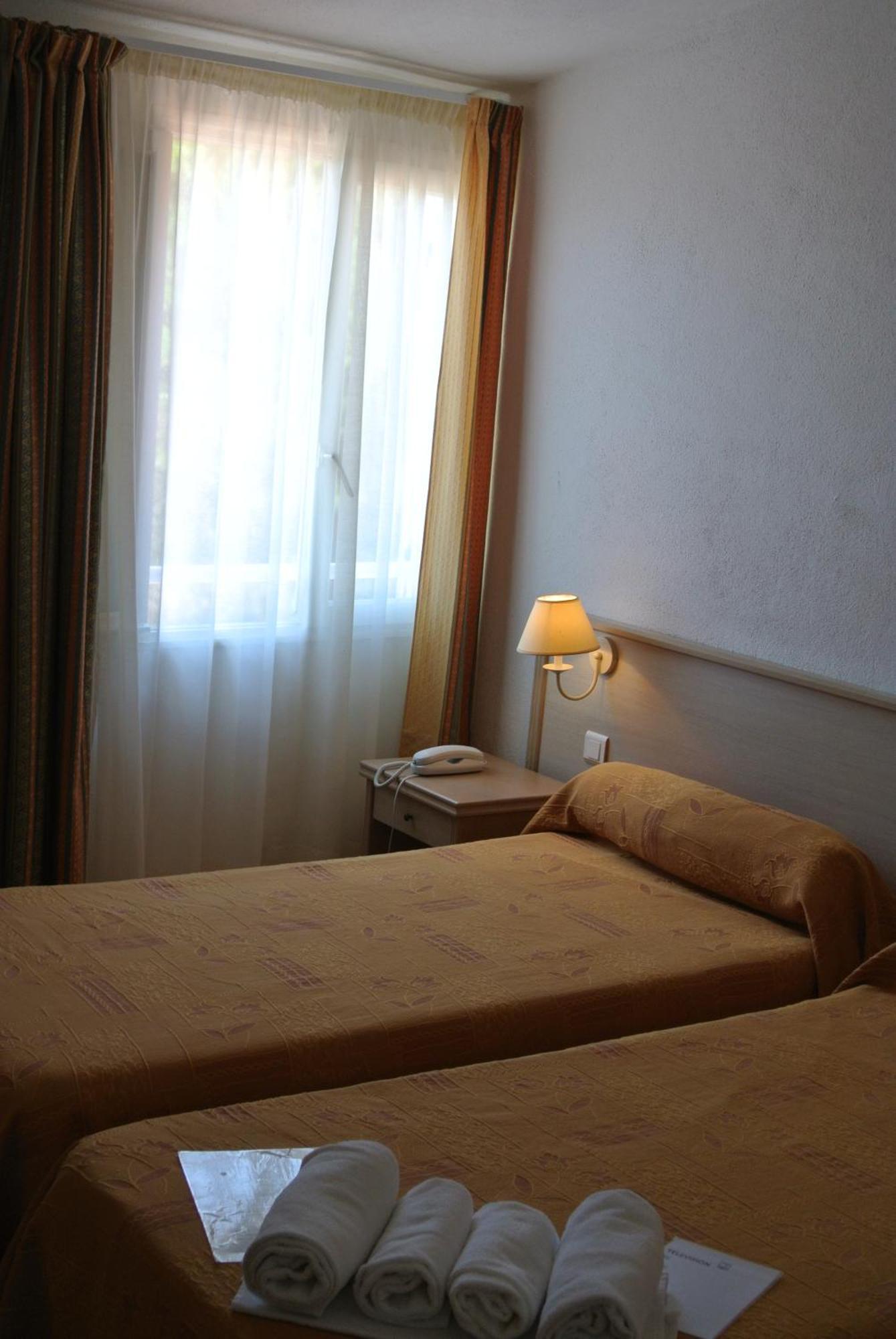 Hotel Residence San Pieru Tarcu Luaran gambar