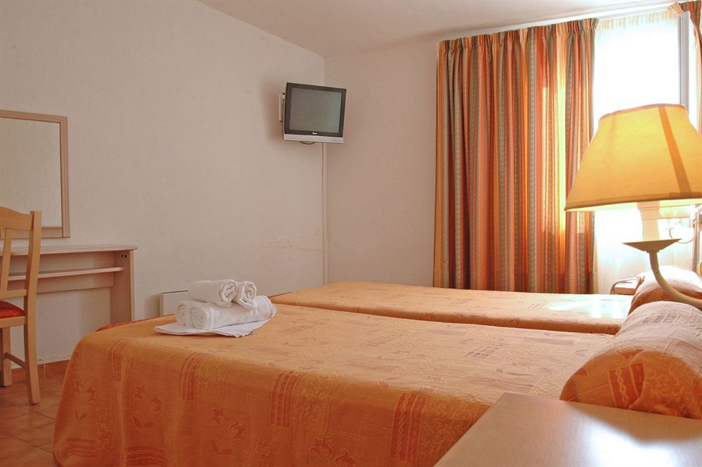 Hotel Residence San Pieru Tarcu Luaran gambar